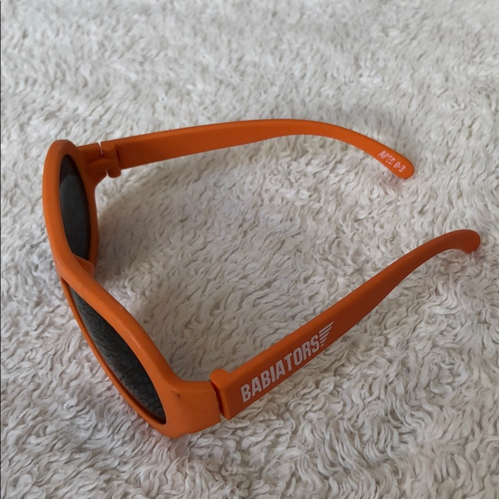 Babiators infant/toddler sunglasses